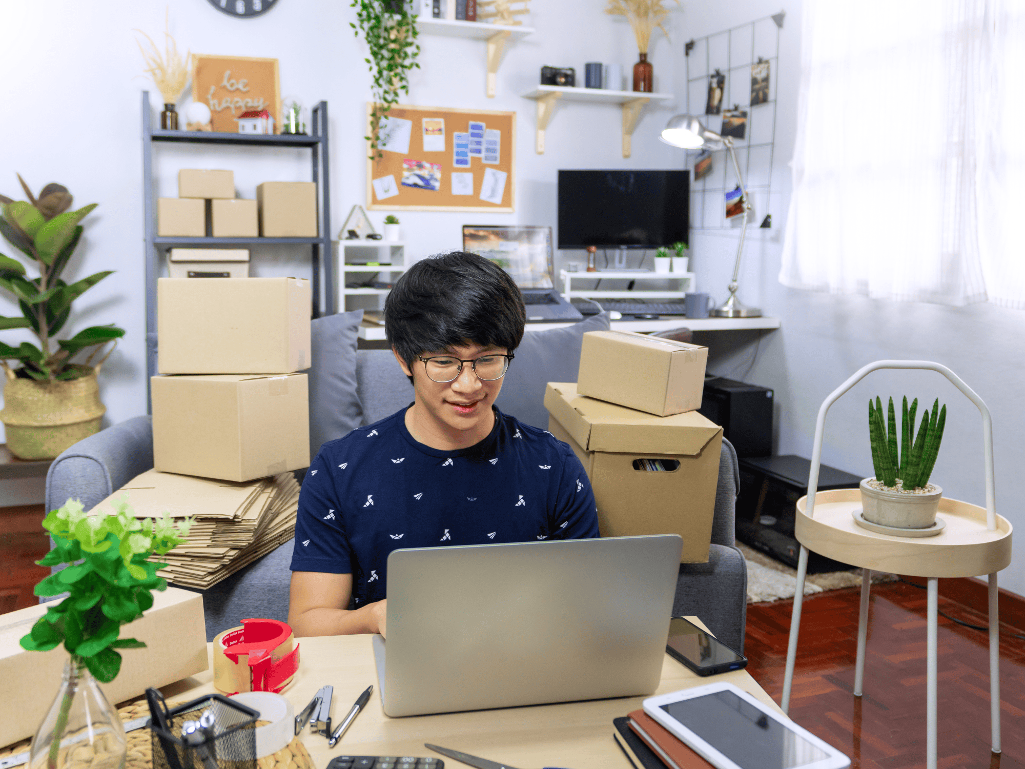 Man Selling products online